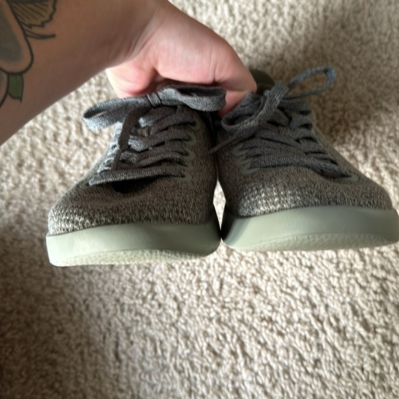 All Birds Tree Pipers - Picture 7 of 8